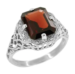 Art Deco Flowers and Leaves Almandine Garnet Filigree Ring in 14 Karat White Gold