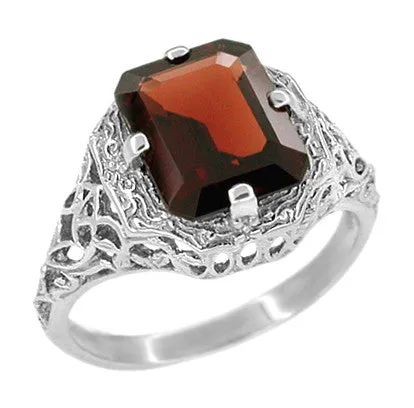 Art Deco Flowers and Leaves Almandine Garnet Filigree Ring in 14 Karat White Gold