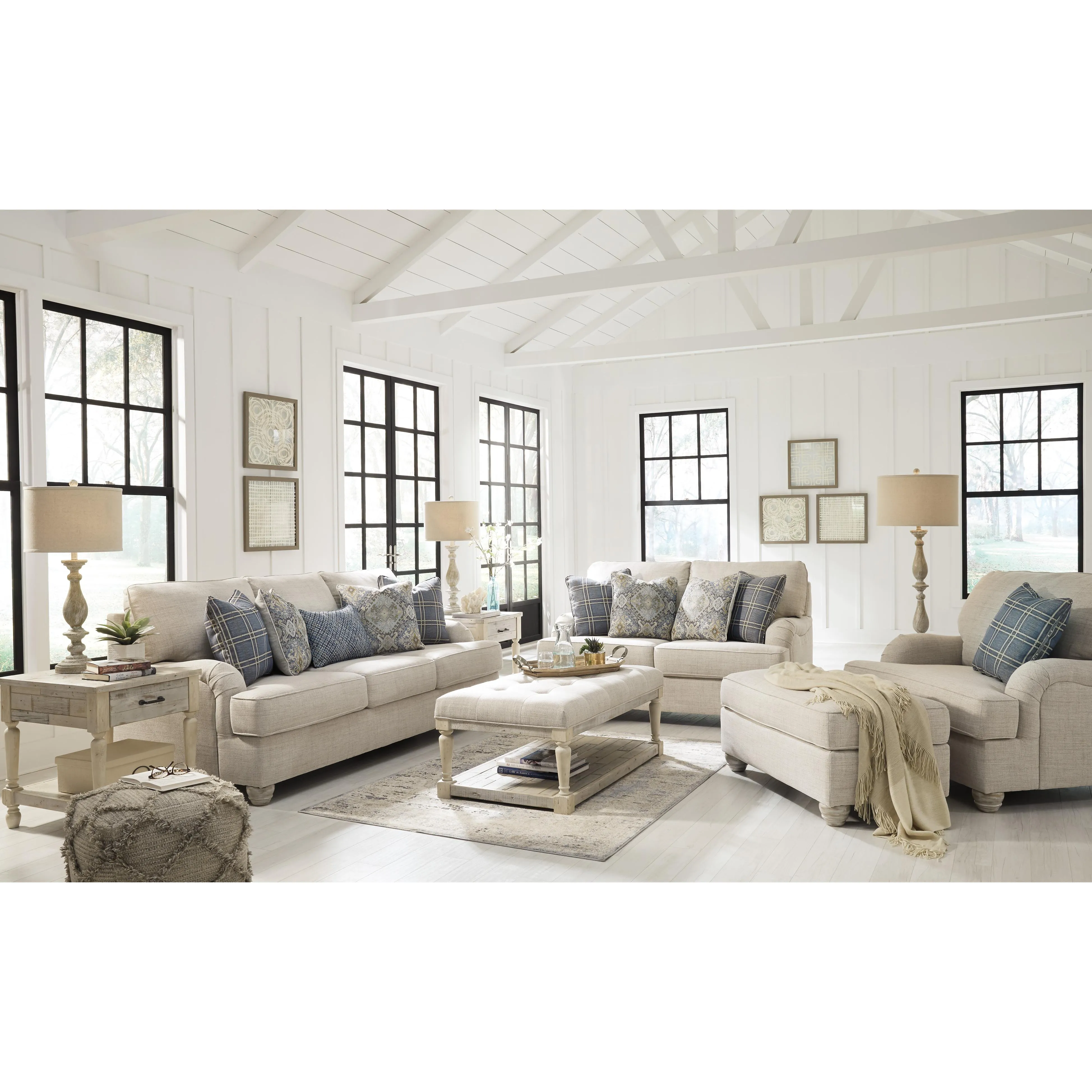 Benchcraft Traemore Stationary Fabric Loveseat 2740335