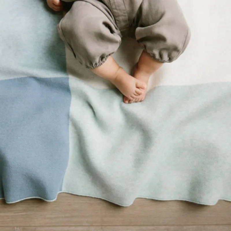 Cozy Knit Blanket
