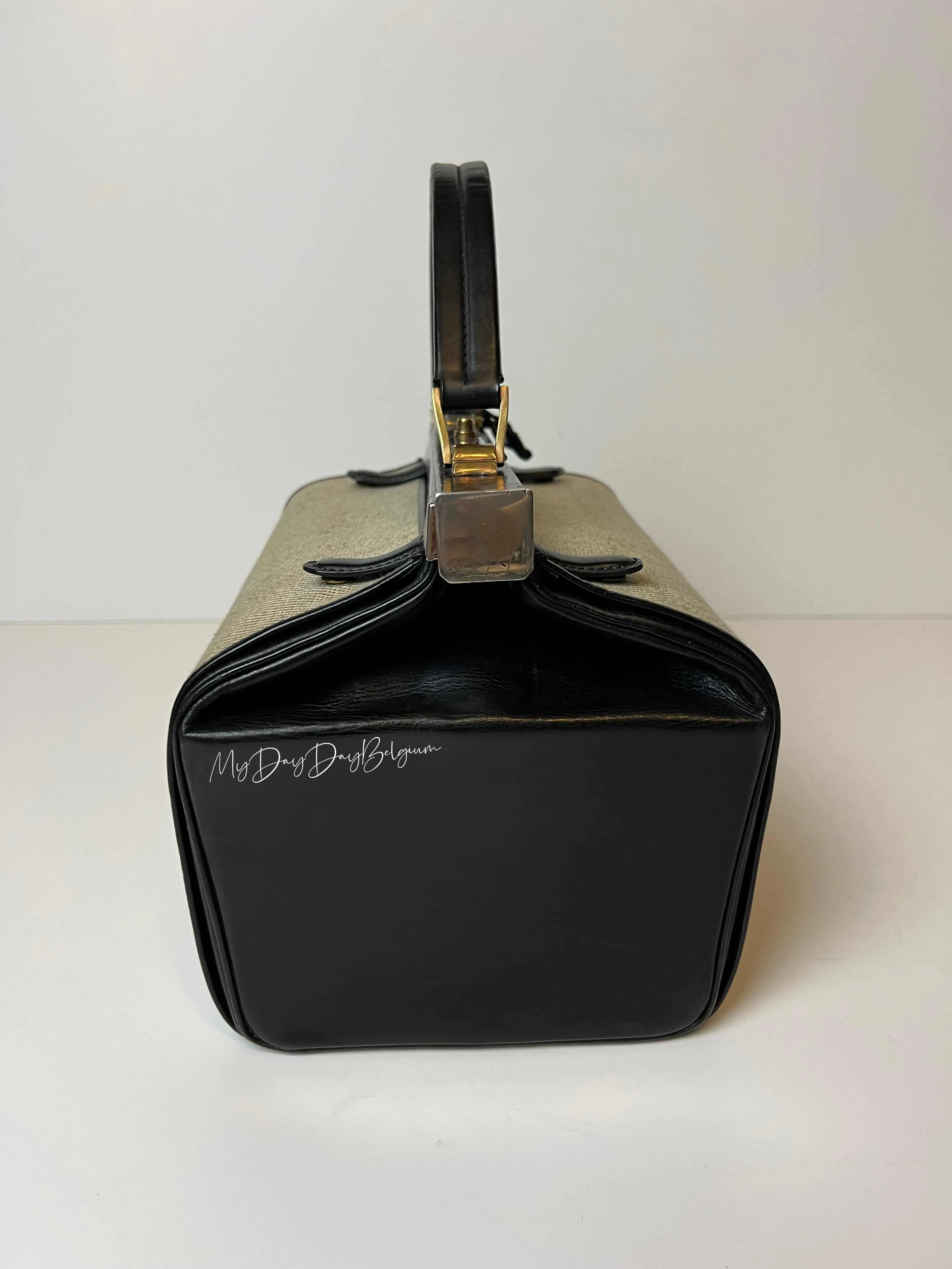 Delvaux vintage 1962 doctor bag