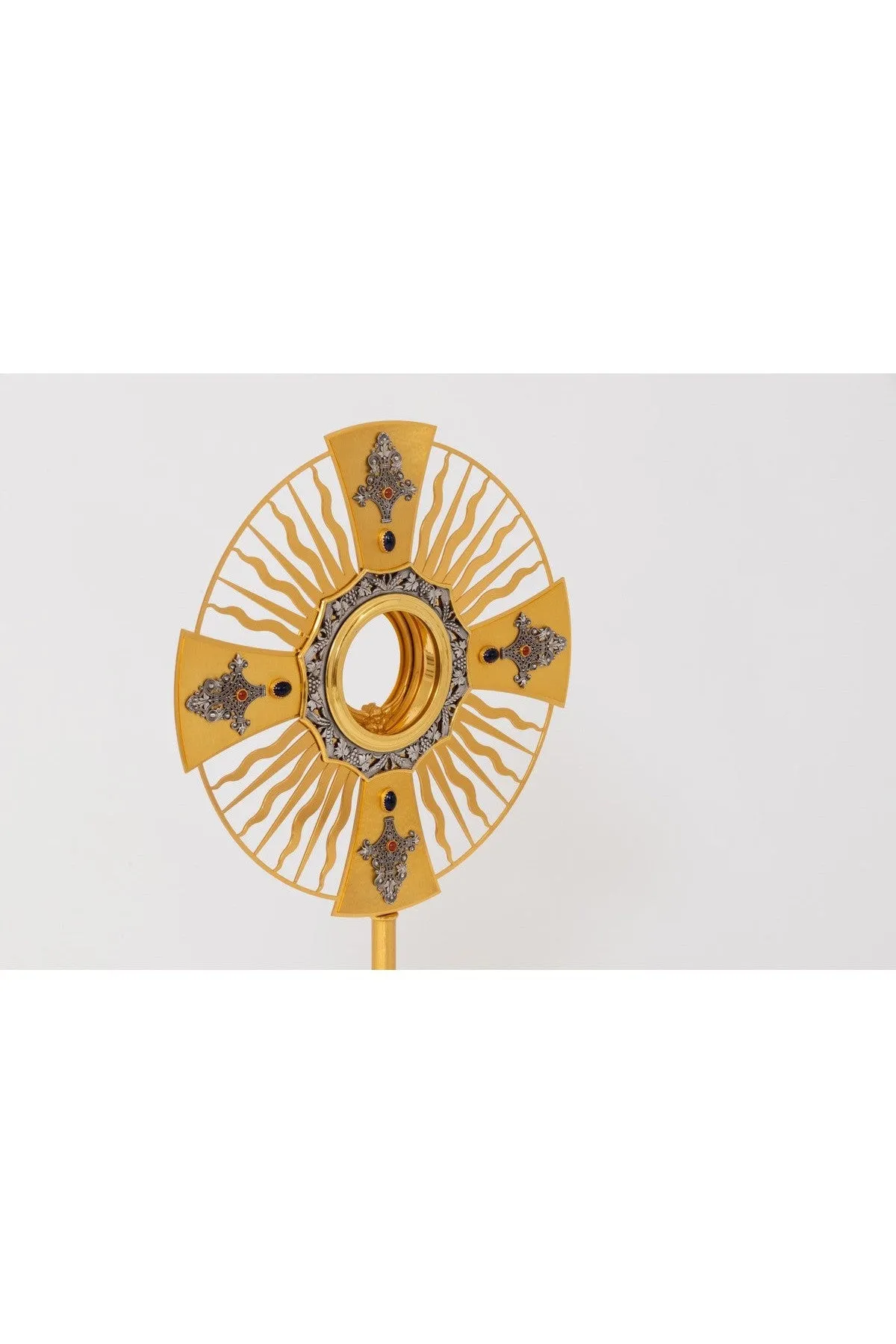 Monstrance - RX1932