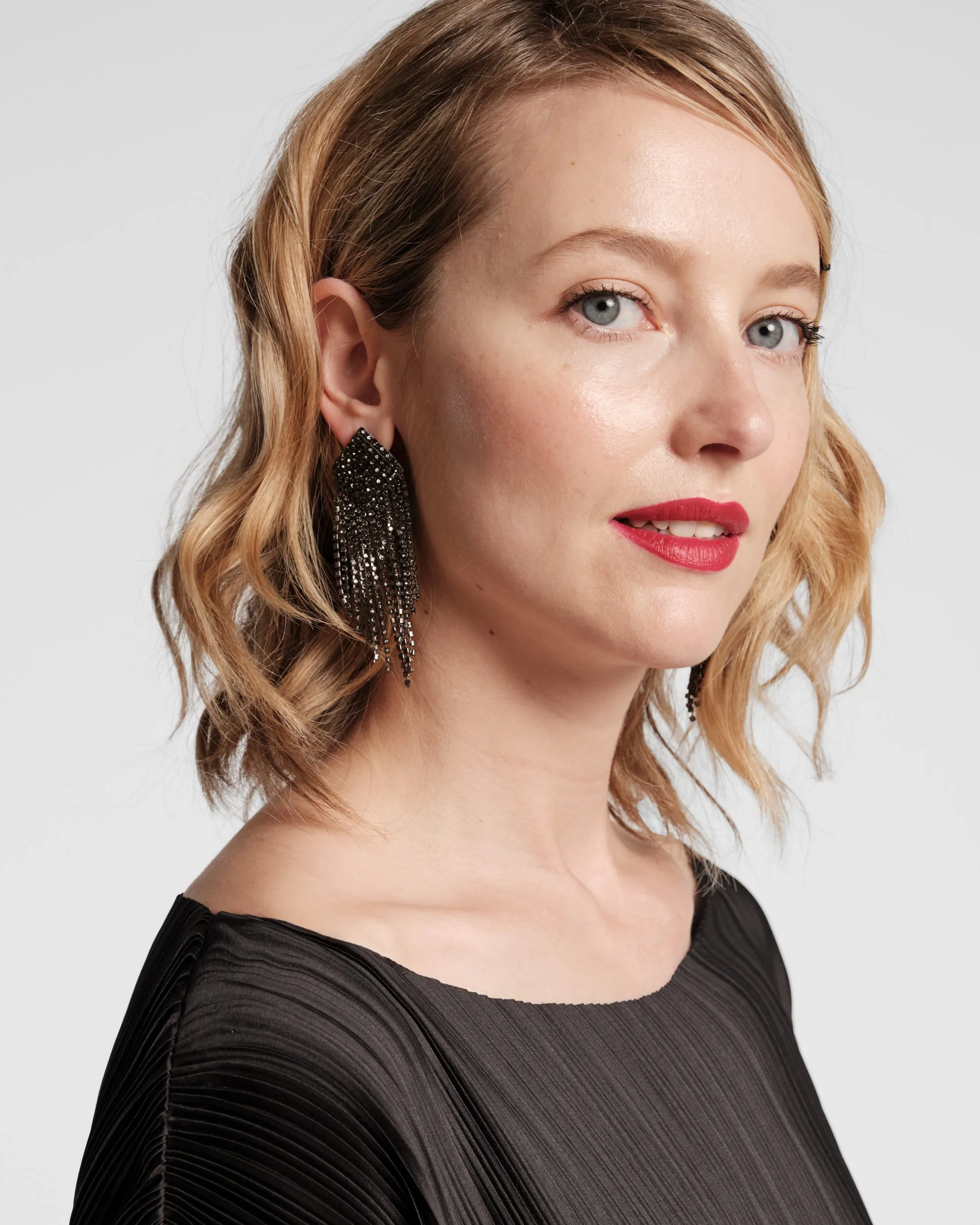Niomi Earring Gunmetal
